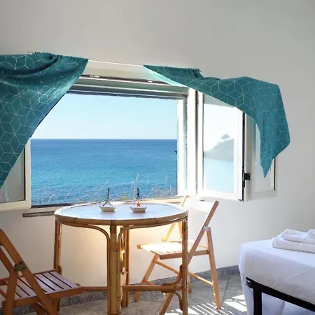 Dehomes - Castro Sul Mare Apartmán