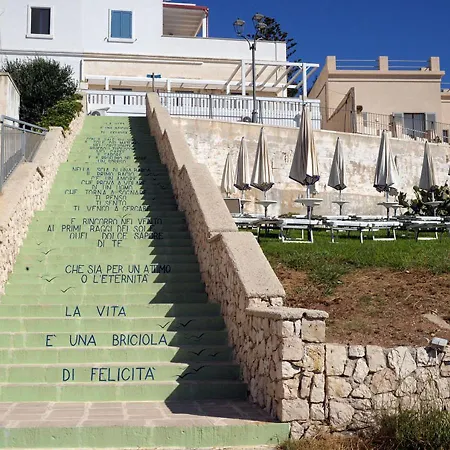 Dehomes - Castro Sul Mare
