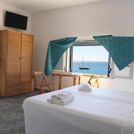 Dehomes - Castro Sul Mare
